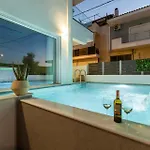 Apartment Bequest Luxury