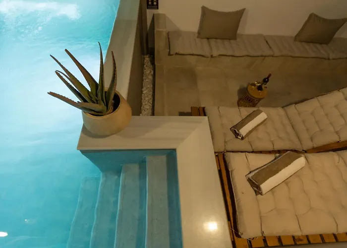 Bequest Luxury Apartamento